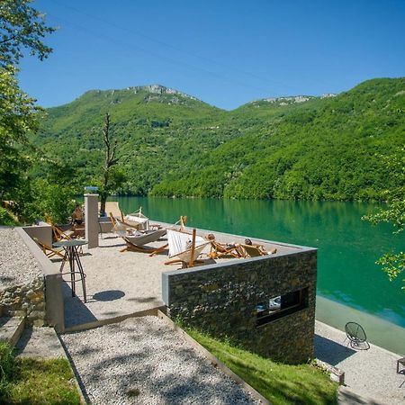 فندق Glamping Bagrem Jablanica المظهر الخارجي الصورة