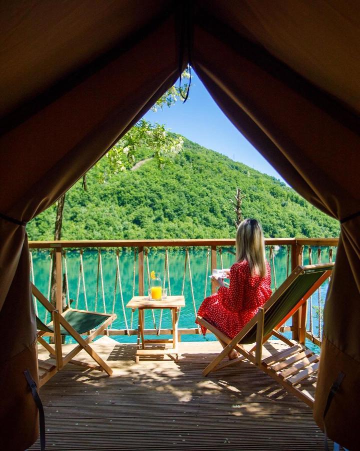 فندق Glamping Bagrem Jablanica المظهر الخارجي الصورة