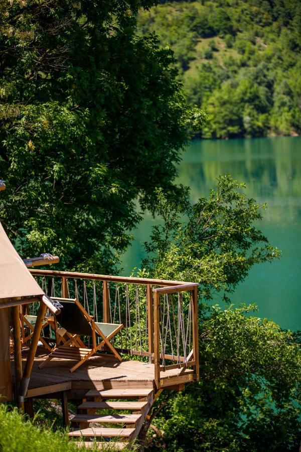 فندق Glamping Bagrem Jablanica المظهر الخارجي الصورة