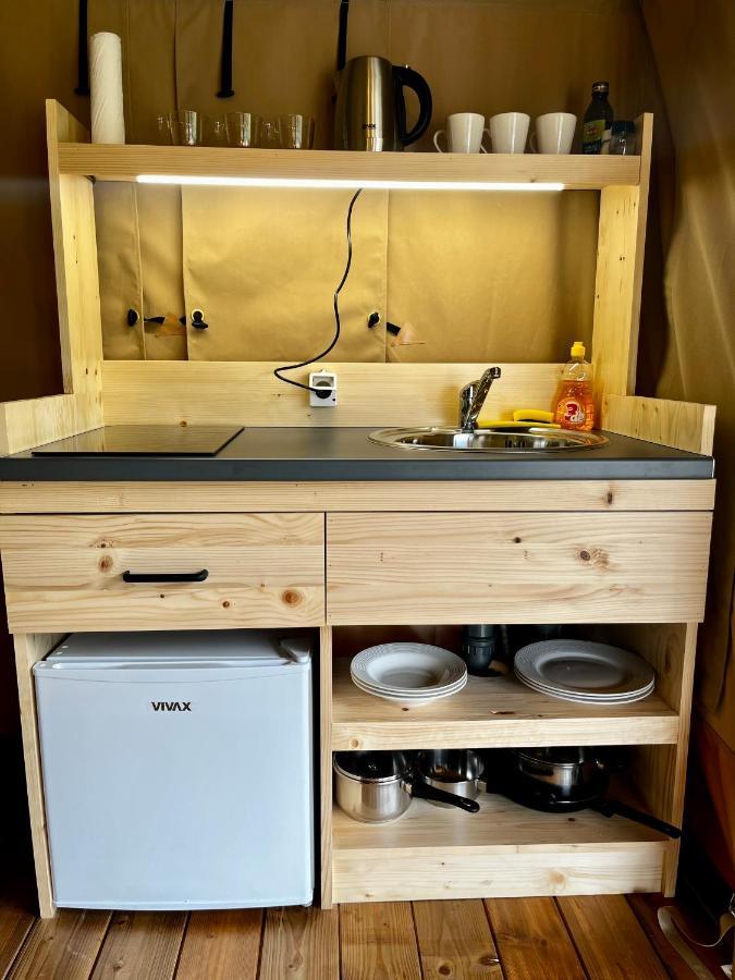 فندق Glamping Bagrem Jablanica المظهر الخارجي الصورة